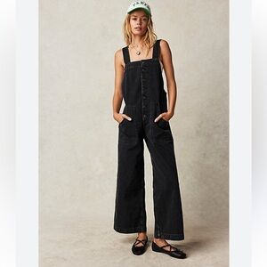 We The Free Free People Fields of Flowers Wide Leg Overalls, M, Washed Black